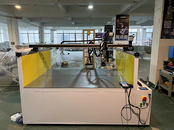 Flatbed Glue Spray Machine